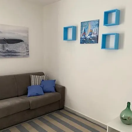 Sem Chi, La Perla Dei Due Mari Daire